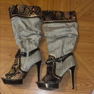 Stylish Snakeskin and Denim Women's Boots